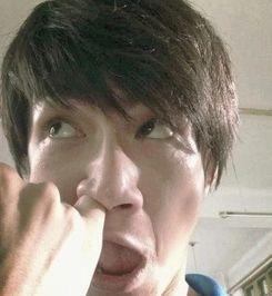 林更新吃瓜看戏