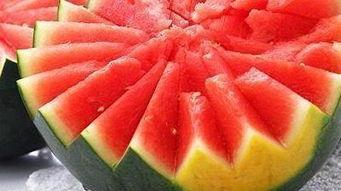 瓜冻冰箱里吃,冰箱里瓜冻的冰爽体验