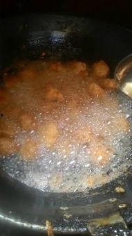 吃瓜少女做炸鸡